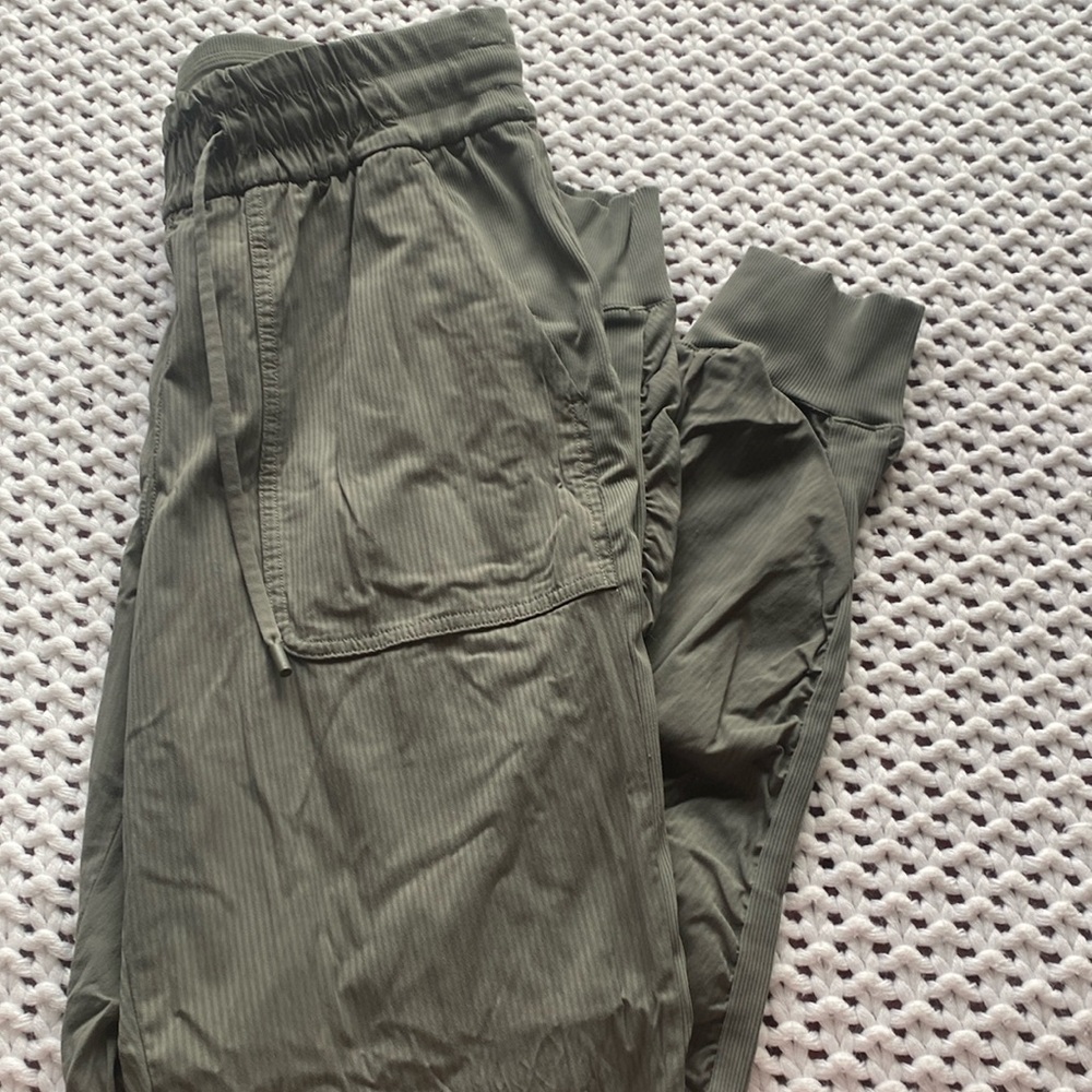 Lululemon Joggers